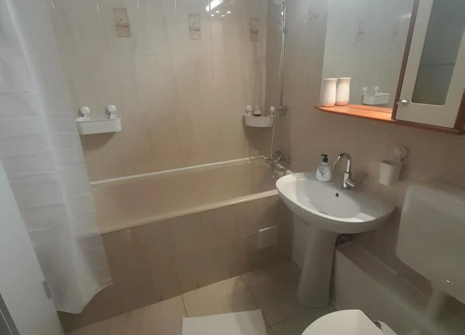 Lujerului Apartment Bucureşti 0*,  România